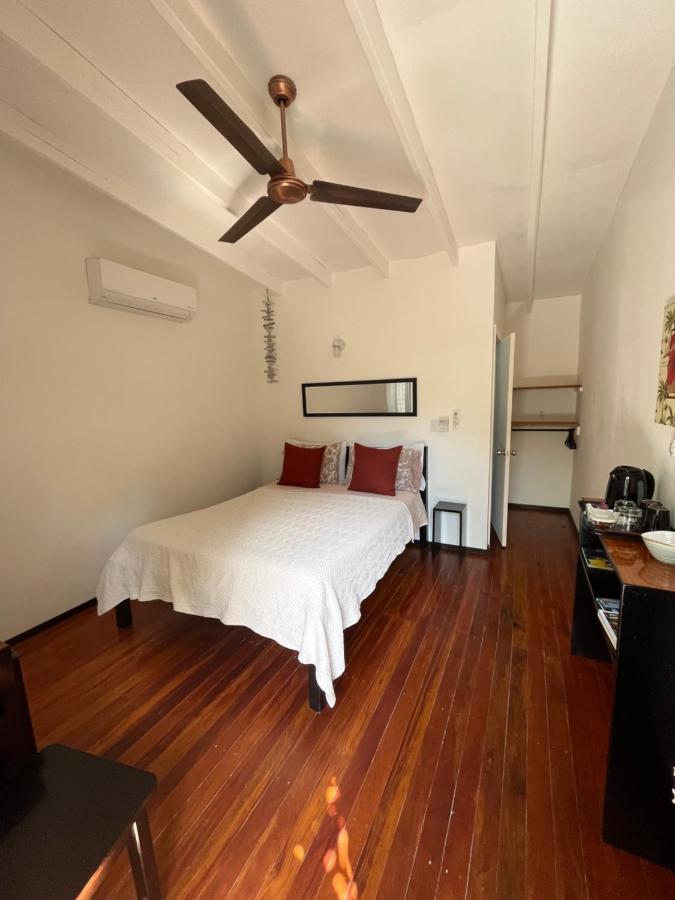 Dreamcabanas Caye Caulker Exterior photo